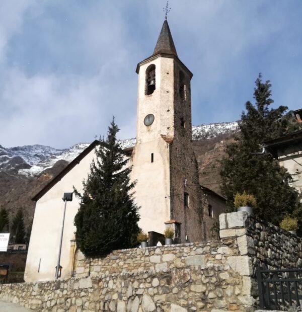 Iglesia Santa-Llogaia